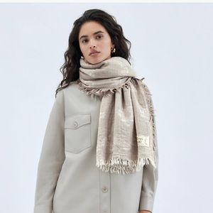 Wilfred Blanket Scarf